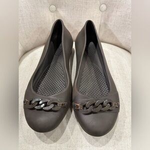 Crocs Gianna Link Brown Ballet Flat Shoes Slip On Women’s 8 Mary Jane Comfort